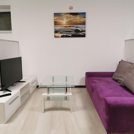 Messe Unterkunft Vanilla Кельн Екстер'єр фото
